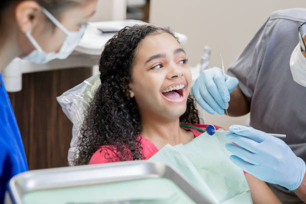 Best Broken or Chipped Tooth Repair in Florin, CA